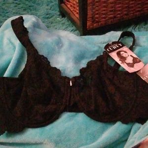 Lovely Lacey Black Bra * NWT